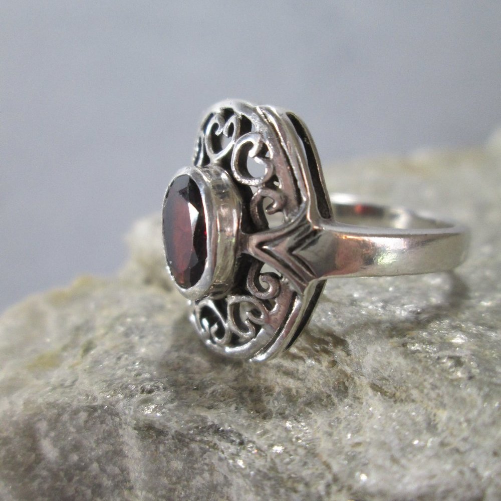Artisan Oval Cut Garnet Ring, Sterling Silver Sz 8 - Picture 7 of 9